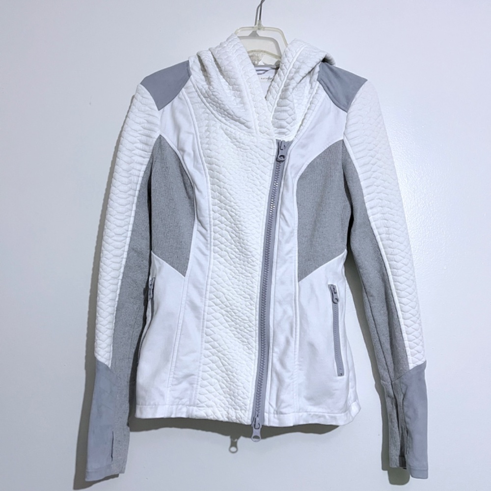 Blanc Noir Croc Jacquard Mixed Knit Hooded Track Asymmetrical Hoodie Jacket - Picture 2 of 16